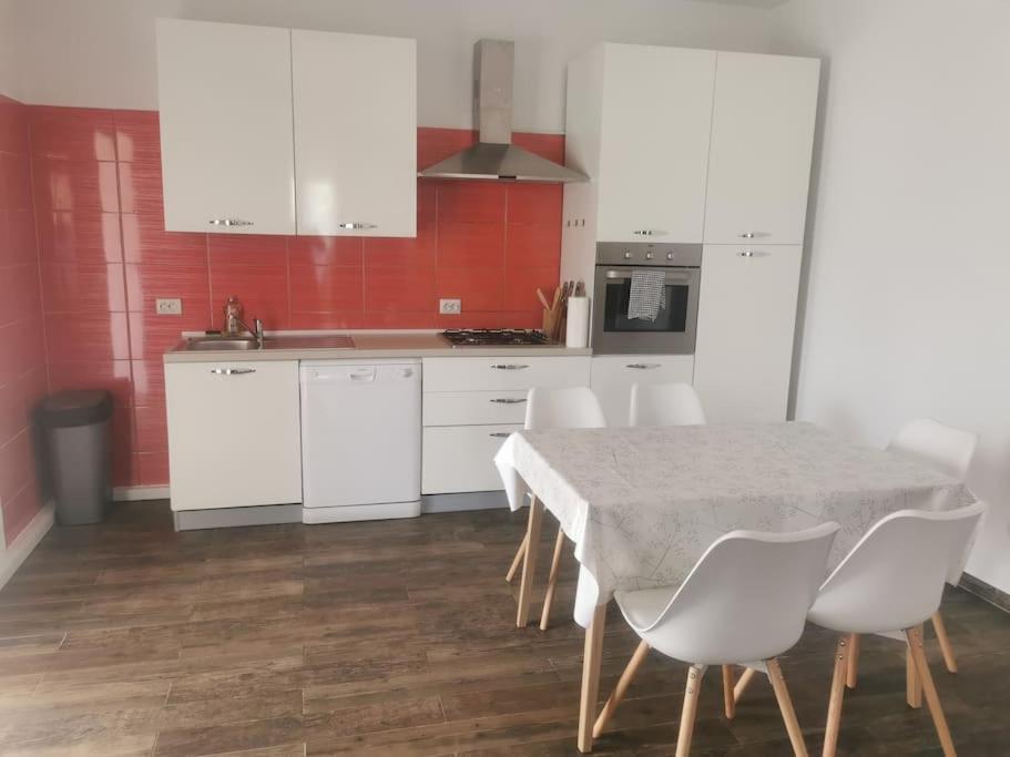 Apartmani Viktorija Fazana Exterior photo